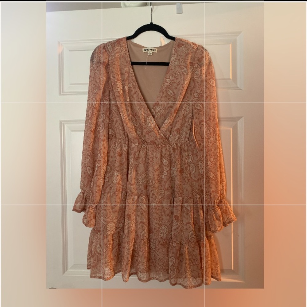 Inspired hearts size large. Midi dress. Great with boots. Color peace.